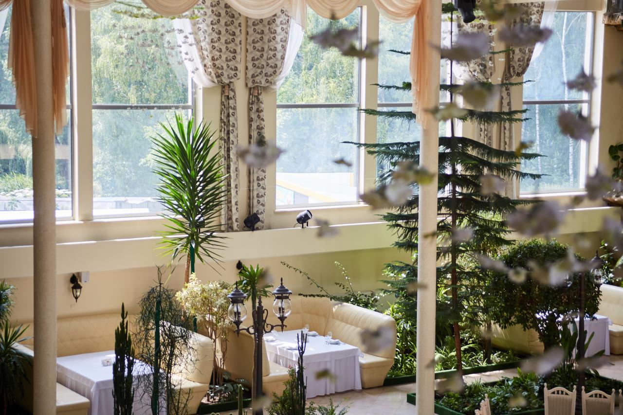 Garden Hall テルノーピリ エクステリア 写真