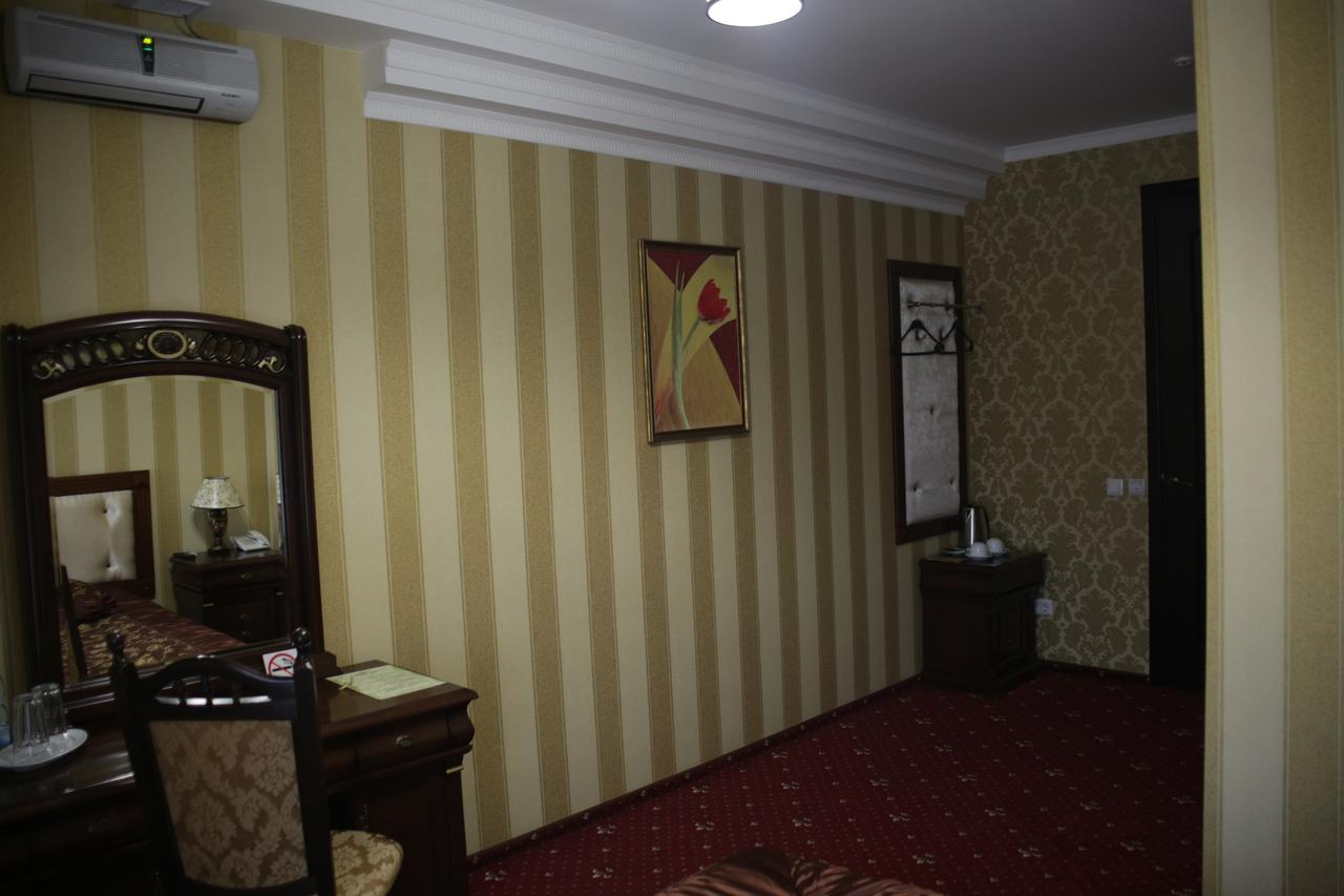 Garden Hall テルノーピリ エクステリア 写真