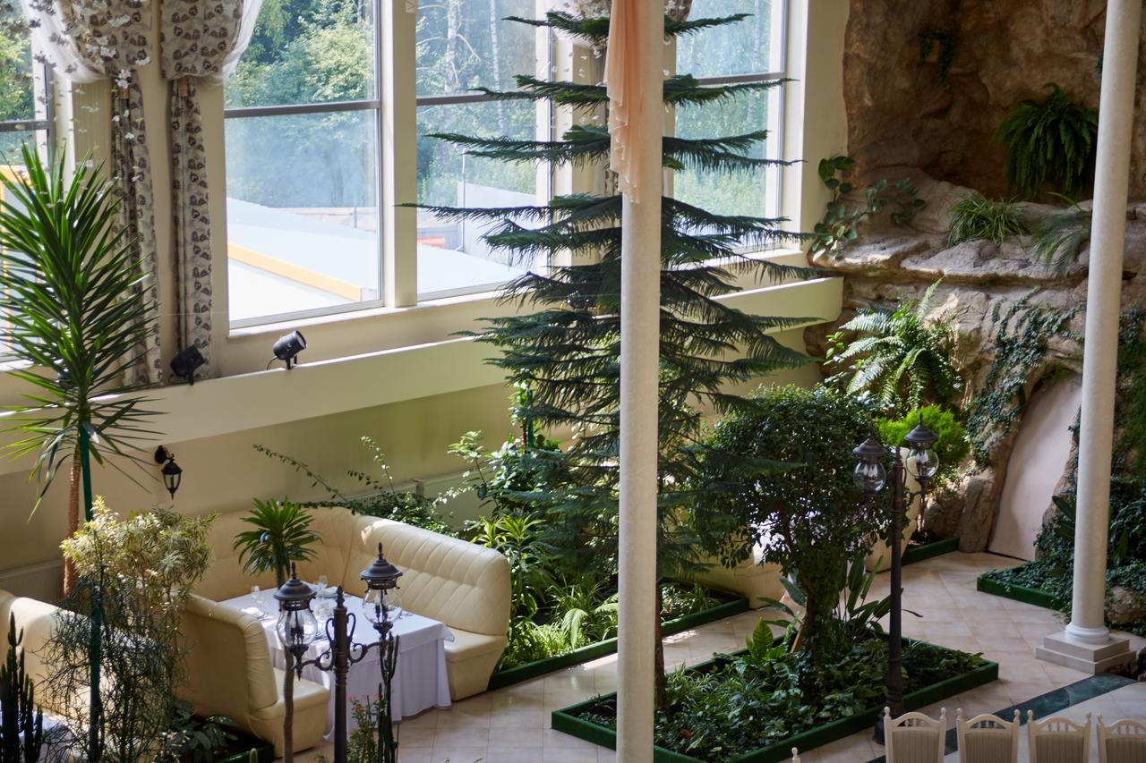 Garden Hall テルノーピリ エクステリア 写真